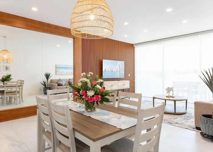Luxury 2br Walk To Marina And Medano Apartment *