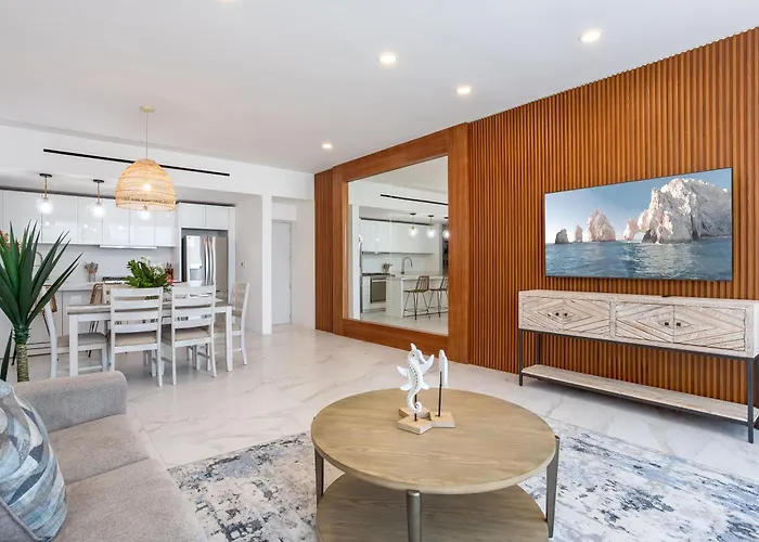Apartment Luxury 2br Walk To Marina And Medano