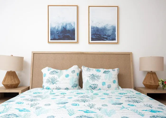 Apartment Luxury 2br Walk To Marina And Medano