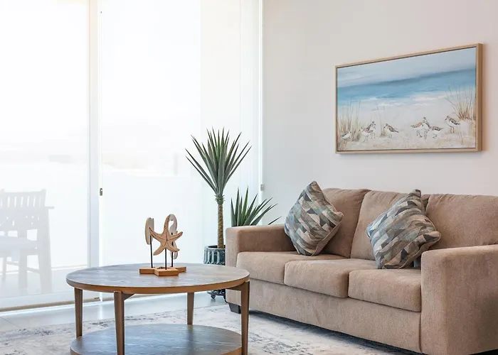 Apartment Luxury 2br Walk To Marina And Medano