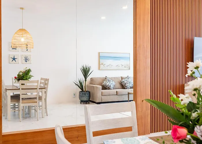 Apartment Luxury 2br Walk To Marina And Medano